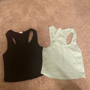 Women’s size small crop top